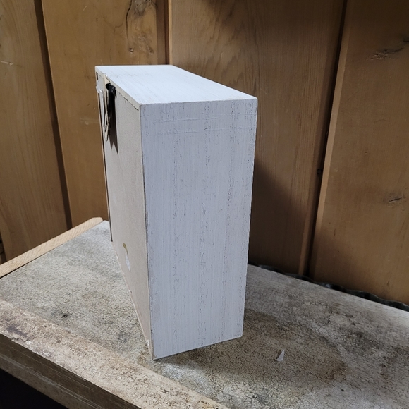 NWT Keep Going Bicycle Wall Box. - Picture 3 of 5